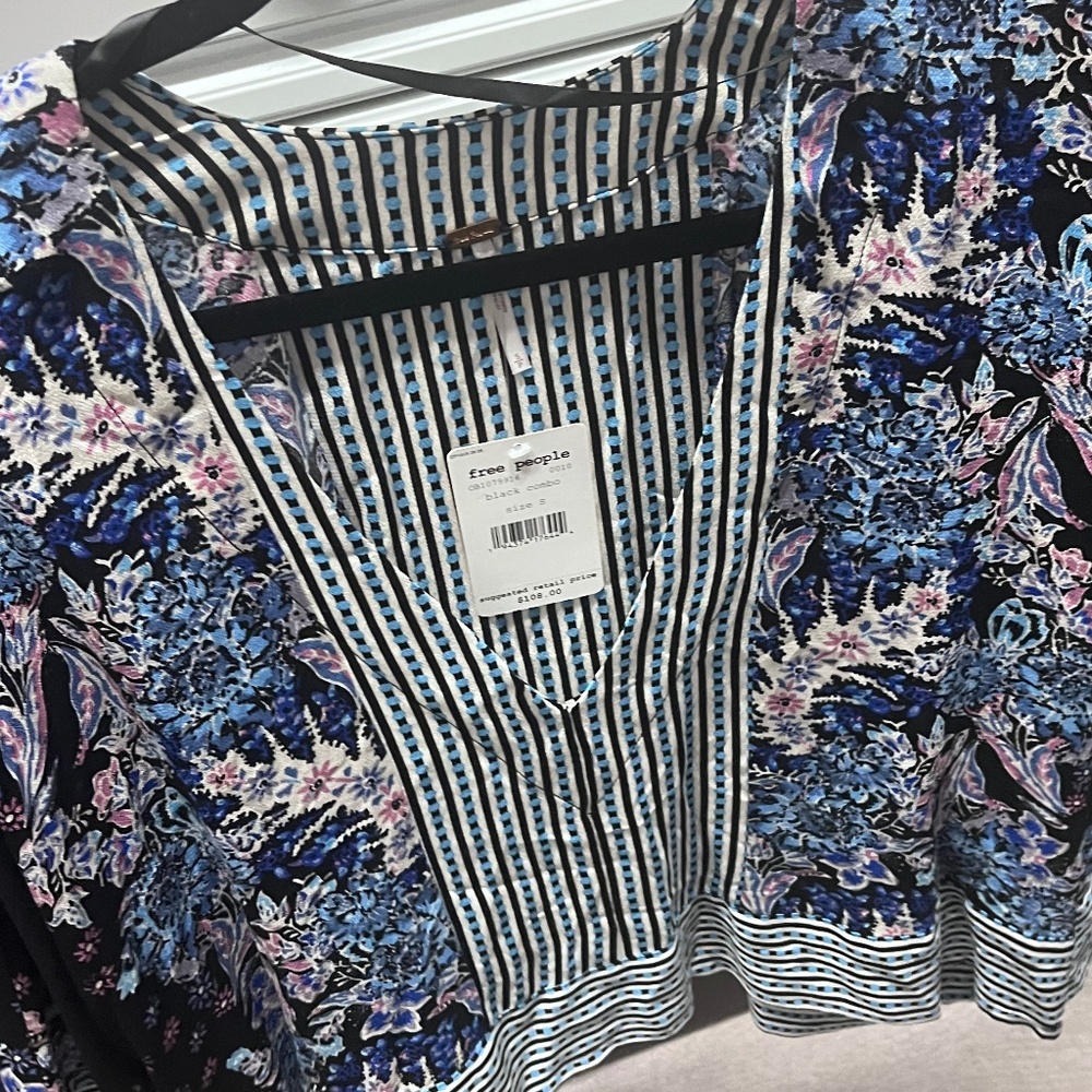 Free people with tags